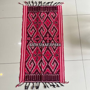 TENUN TAPLAK MEJA